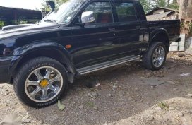 MITSUBISHI Strada 2000model Manual 4x4