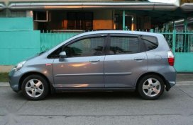 Rush! Honda Jazz MT 1.3 super tipid 2006