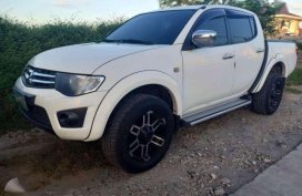 For sale Mitsubishi Strada 535,000 2010 model