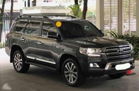 2019 Toyota Land Cruiser 200 VX Premium Diesel