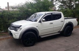 Mitsubishi Strada 2013 for sale