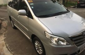 Toyota Innova G variant Manual transmission Diesel 2015 model