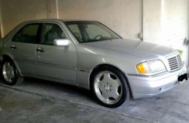 1994 Mercedez Benz C220 LOCAL purchased not imported 150k