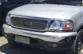 1999 Ford Expedition 4x4 Well maintained.