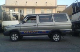 SELLING TOYOTA Tamaraw FX2.0 1997