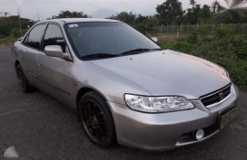 Honda Accord model 2000 - Rush sale