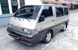 1999 Mitsubishi L-300 exceed gas for sale
