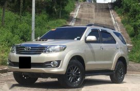 20% DP 2015 Toyota Fortuner V Series Top of the line 1st own Cebu