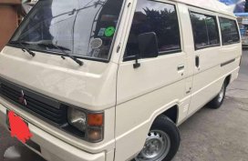 2005 Mitsubishi L300 versa van for sale