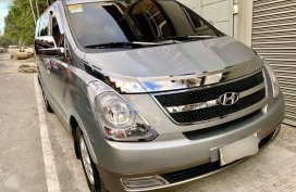 Hyundai Van Grand Starex Gold VGT 2014 Top of the line