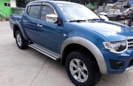 Mitsubishi Strada 2013 model 4x4 for sale