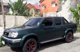 2004 model Nissan Frontier for sale