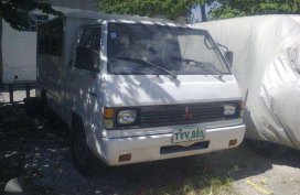 Selling car Mitsubishi L300 1990