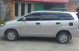 2012 TOYOTA Innova e manual FOR SALE