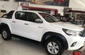 NEW TOYOTA HILUX 4X2 E M/T 2019