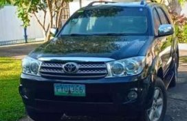 2011 TOYOTA Fortuner 4x2 Gasoline FOR SALE