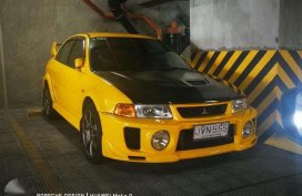 2000 Mitsubishi Lancer Evolution V for sale