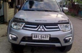 SELLING MITSUBISHI Montero 2015 glsv