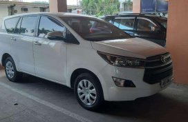 SUV -Toyota Innova 2017 manual transmission