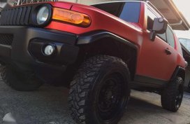 Helping my brother to sell his Toyota Fj Cruiser 2007 model