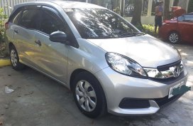 Selling 2nd Hand Silver Honda Mobilio 2015 
