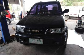 Isuzu Crosswind SUV FOR SALE