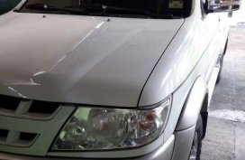 2006 ISUZU Crosswind XUV M/T Well Maintained