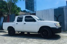 Good condition Nissan Frontier 2006 4x2 Manual