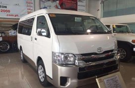 TOYOTA HIACE SUPER GRANDIA DIESEL M/T 2019 EURO 4