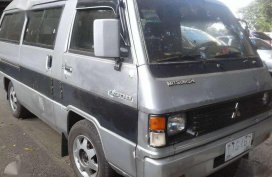 1995 Mitsubishi L300 van FOR SALE