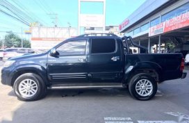 SELLING TOYOTA HILUX 2014 2.5L 4x2 G
