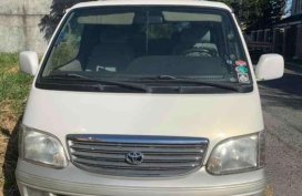 2004 Toyota Hiace Super Grandia for sale 