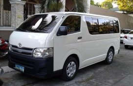 Toyota Hiace commuter 2013  FOR SALE