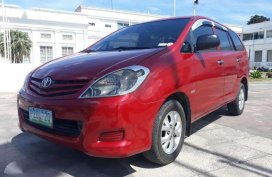 2011 Toyota Innova E (GAS-AT) RUSH