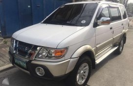 Like new Isuzu Crosswind for sale