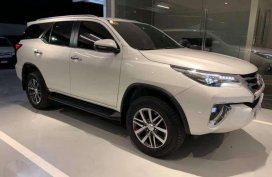 2019 Toyota Fortuner 2.4L 4x2 Dsl AT Sure Approved w GC Sure