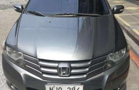 Selling 2009 Honda City.