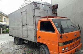 Isuzu Elf truck FOR SALE