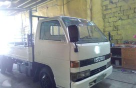 2000 Isuzu Elf nkr 14ft FOR SALE