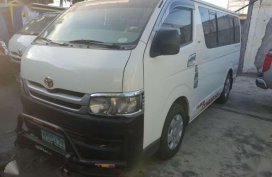 2010 Toyota Hiace commuter for sale 