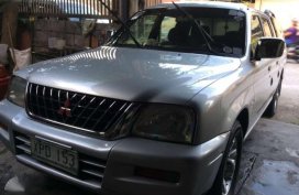 Mitsubishi Endeavor XT2, Diesel 4x2 manual transmission