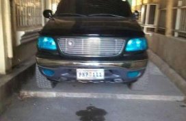 Ford F150 (4 door pick-up) FOR SALE