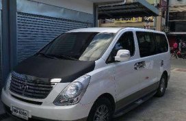 Hyundai Starex Gold 2016 model for sale 