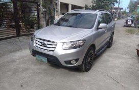 Hyundai Santa Fe 2010 diesel for sale 