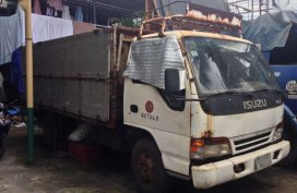 Isuzu Elf truck wide Aluminum highside
