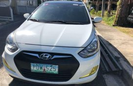 2011 Hyundai Accent Blue editon Top of the Line