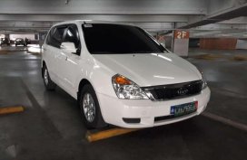 2013 Kia Carnival MT FOR SALE