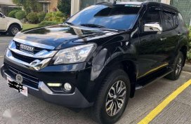 Isuzu MUX 3.0 4x2 AT 2017 for sale