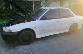 Mitsubishi Lancer 95 Good working condition. 