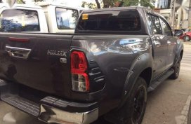 Toyota Hilux 4x4 manual 2016 FOR SALE